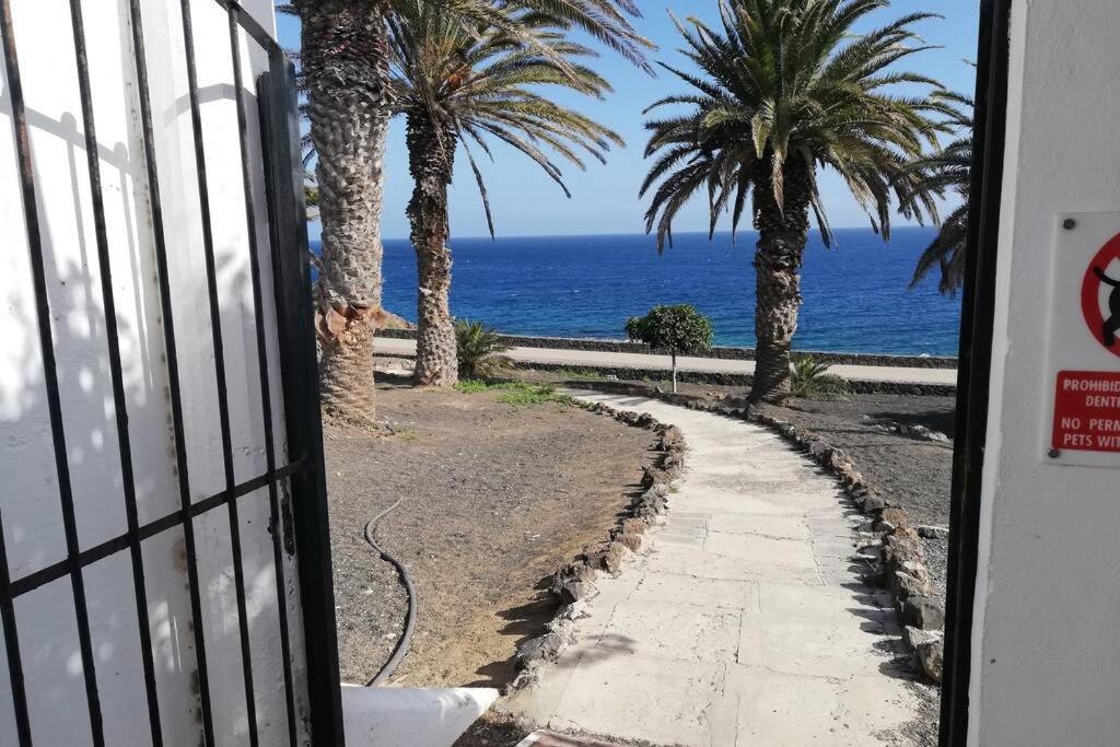 Apartamento Lina 25 Playa Roca Costa Teguise Exterior foto